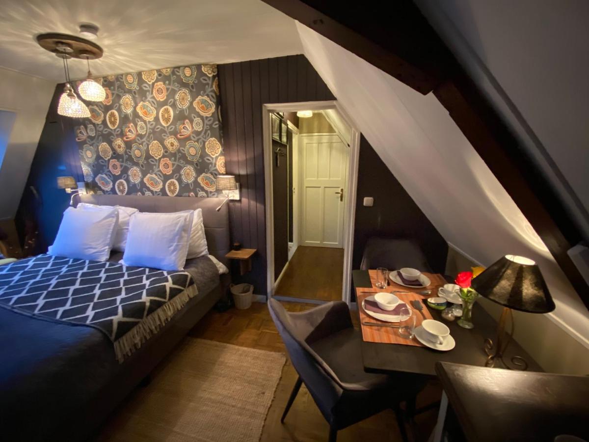 Agapanthus Bed And Breakfast Hoogkarspel ภายนอก รูปภาพ